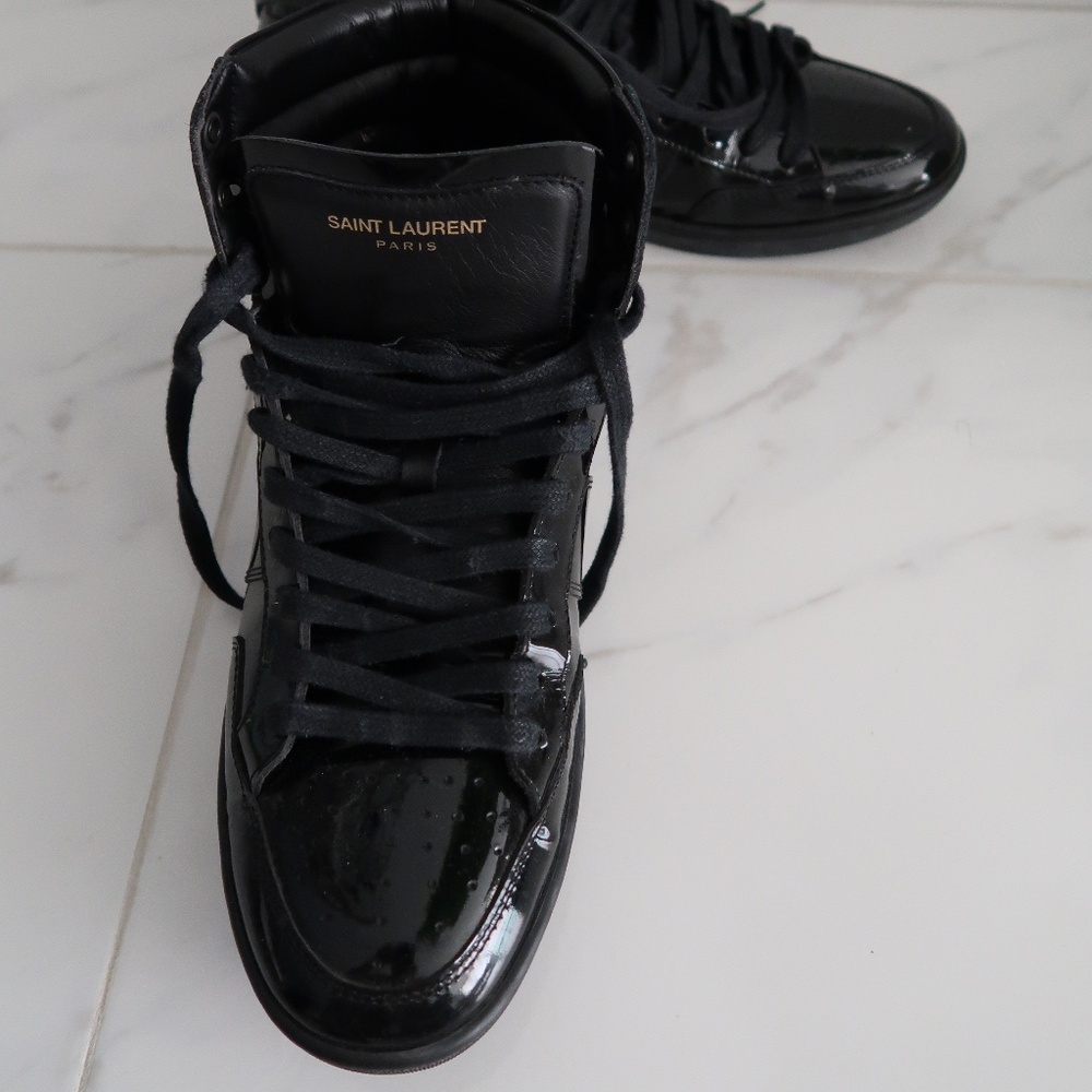 Saint Laurent Paris High Top Sneaker in Black